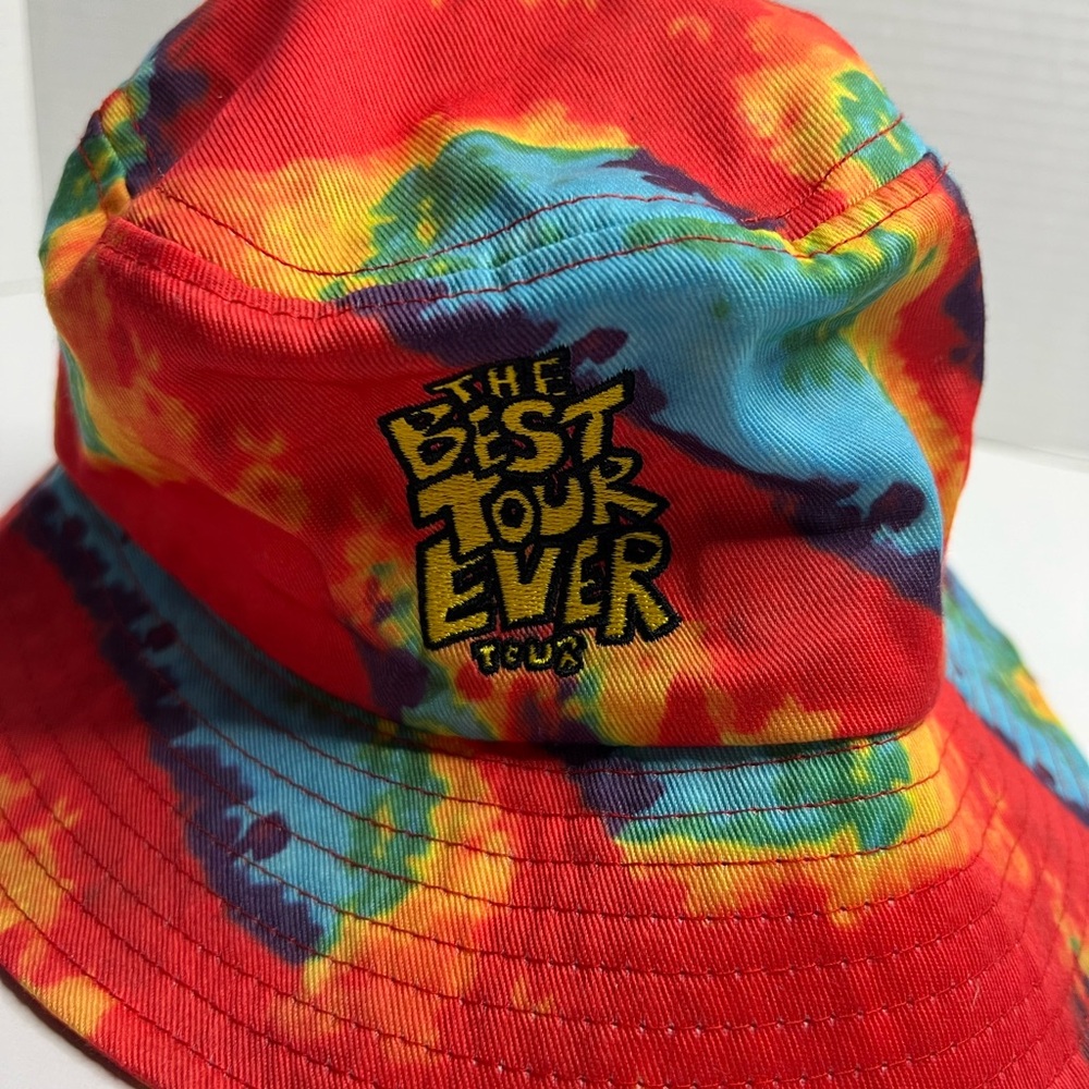 The Best Tour Ever Tour Tie Die Bucket Hat 7 1/2in All Over Print Multicolor EUC - Picture 4 of 6